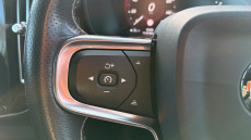 Volvo Xc40 2.0 T5 R DESIGN Pro 5dr AWD Geartronic Petrol Estate